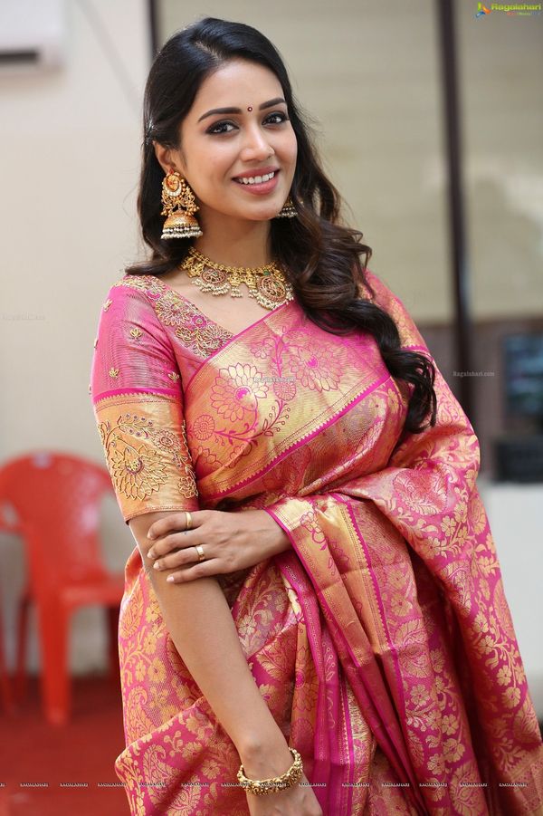 Pink Gold Banarasi Lichi Silk Saree with Rich Zari Work