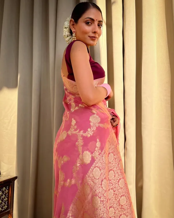 Pink Banarasi Lichi Silk Saree With Zari Design