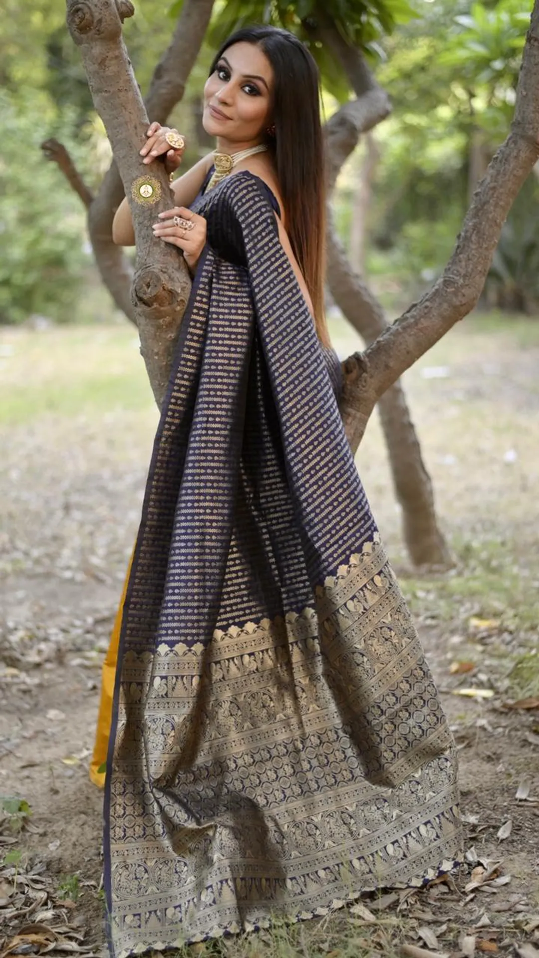 Designer Black Soft Silk Saree with Intricate Patterns