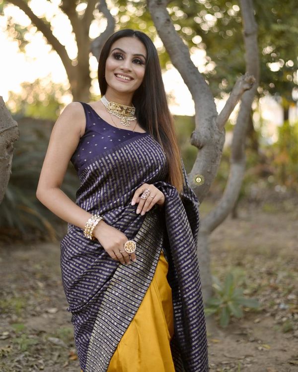 Designer Black Soft Silk Saree with Intricate Patterns