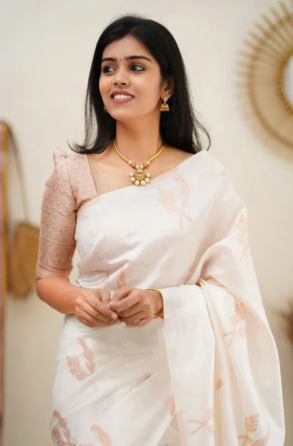 Elegant Cream Silk Saree with Minimal Zari Work