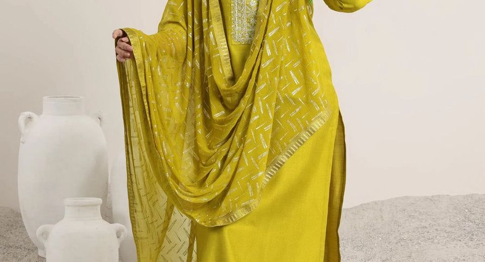 Which Kurti Length and Shoes Work Best With Wide-Leg Trousers