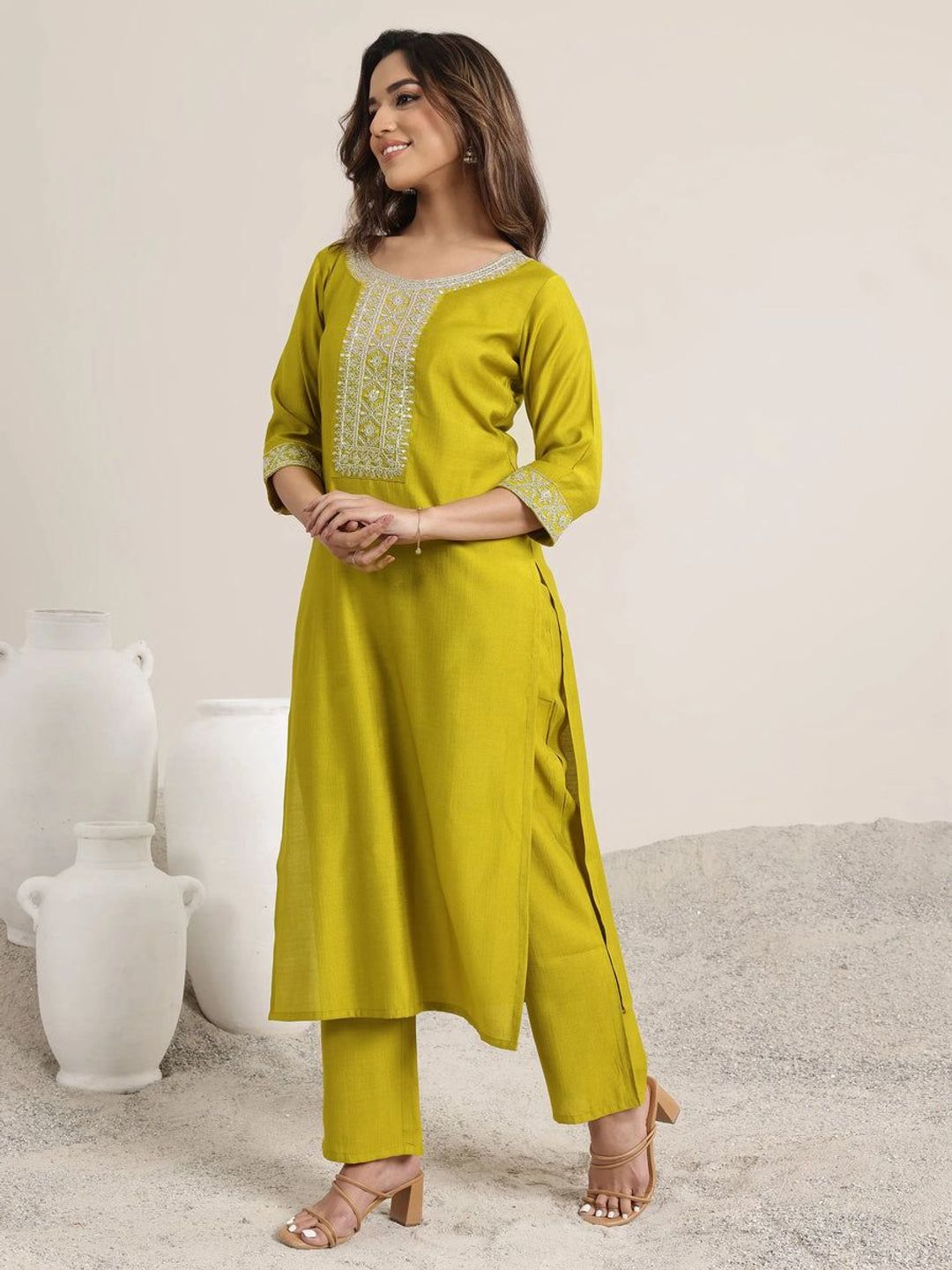 Olive Designer Kurti Set with Amrai Silk Dupatta