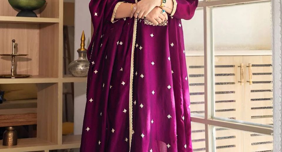 What Does Semi Stitched Mean for an Anarkali Suit? A Practical Fitting Guide