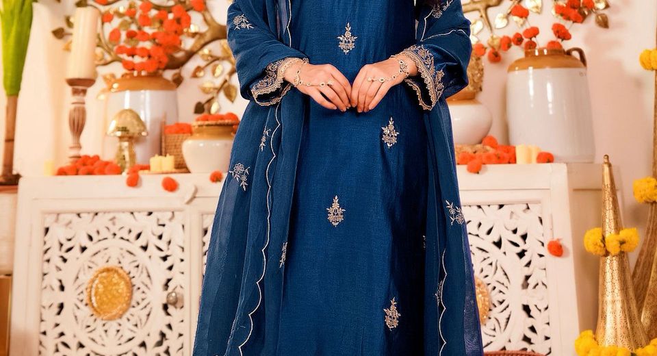When Pant Salwar Suits Work Well and What to Pair With Them for Indian Occasions