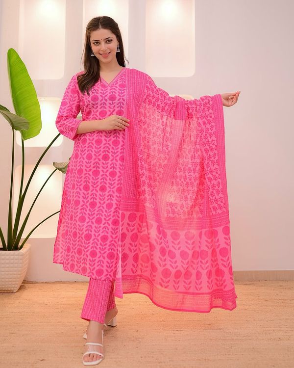 Pink Printed Rayon Kurta Set with Dupatta for Elegant Everyday Wear
