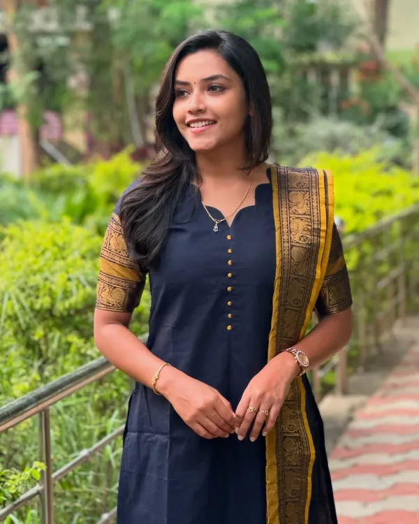 Royal Navy Blue Kanchi Cotton Kurta Set with Elegant Woven Dupatta