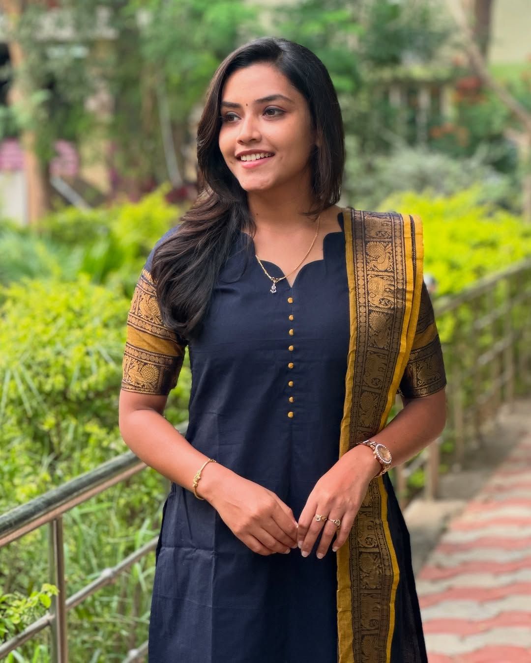 Royal Navy Blue Kanchi Cotton Kurta Set with Elegant Woven Dupatta