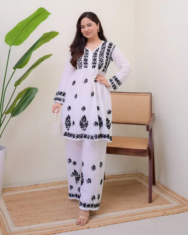 Soft Khadi Cotton White Kurta Set with Black Design