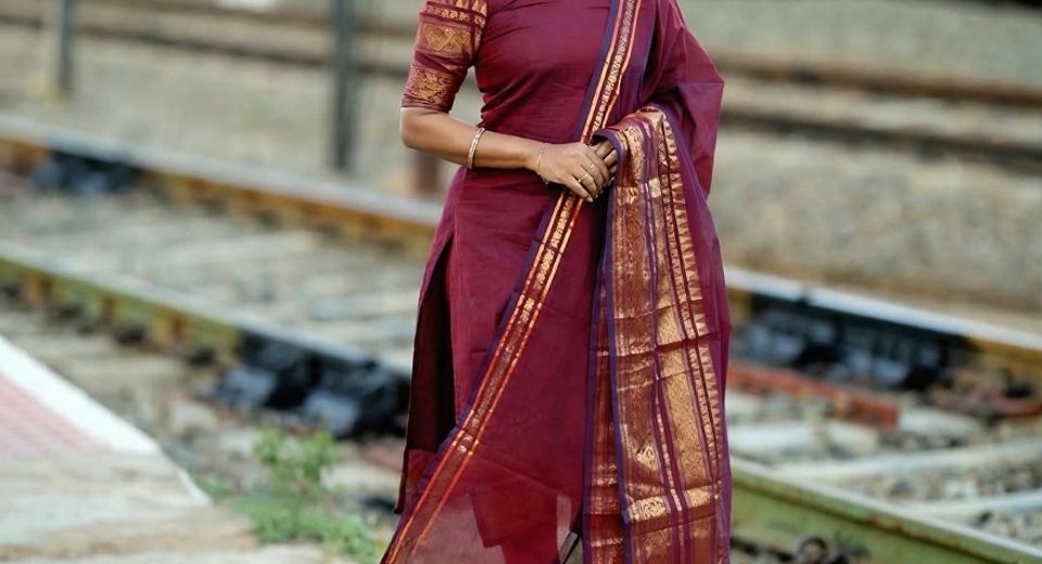 What Modal Kurtis Feel Like When to Wear Them and How to Care for Them