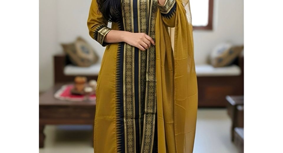 Who Front-slit Kurtis Suit and Which Bottoms Work Best for Every Occasion