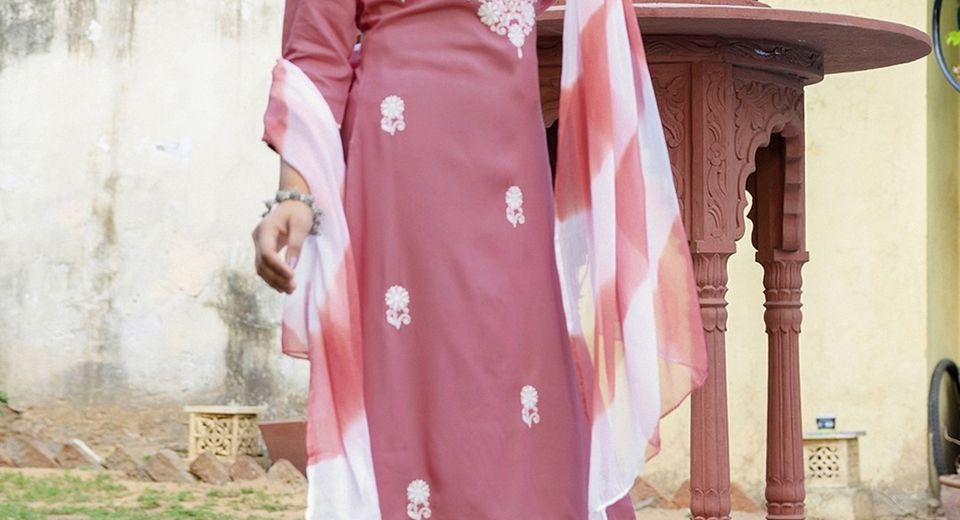Cap Sleeve Kurtis for Better Proportion Comfort and Outfit Pairing