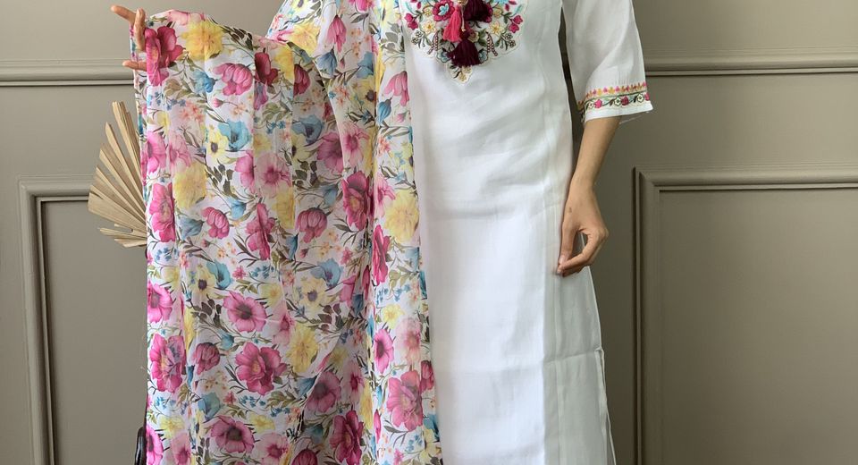 Chanderi Kurtis Fit Feel Care and Styling Tips for Everyday Elegance