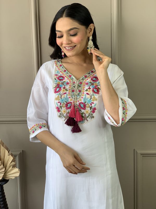 White Chanderi Embroidered Kurta Set with Organza Dupatta