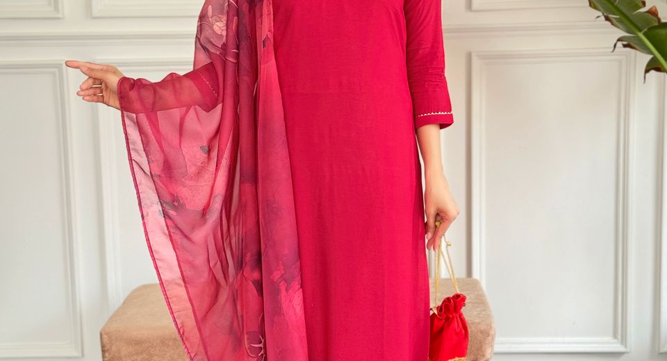 Why Small Prints and Large Prints Change the Look of the Same Kurti Cut