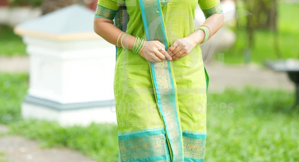 Fabric Choices That Work Best for Kurtis for Mild Winter Days