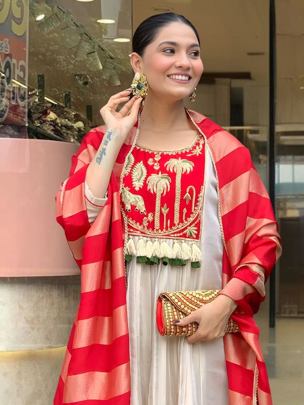 Silk Festive Kurta Pant Set with Zari Jacquard Dupatta