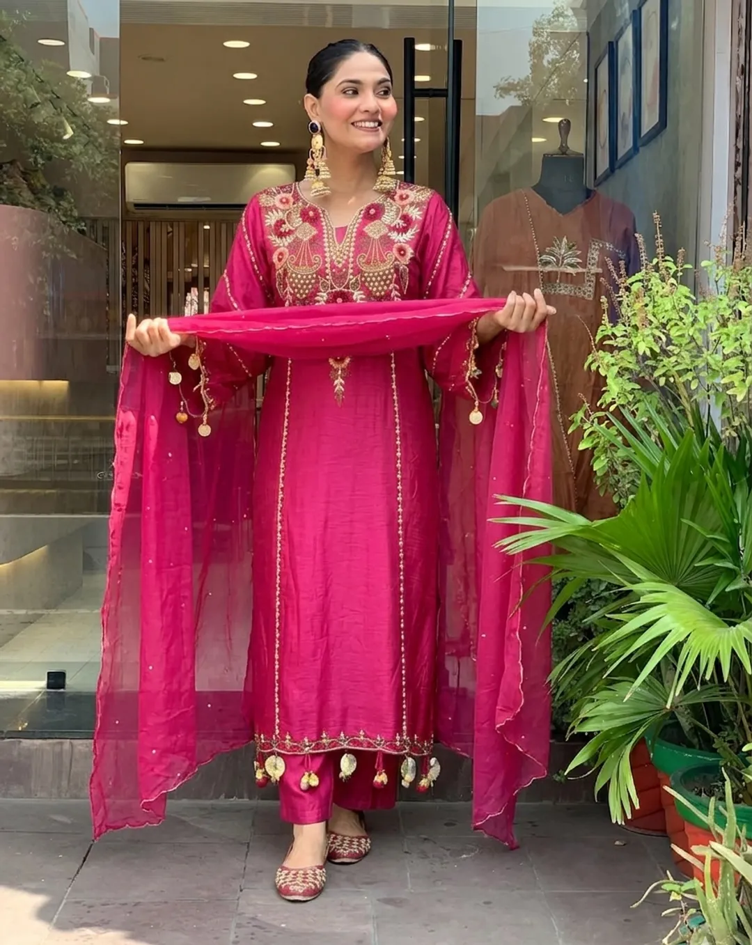 Rani Pink Chanderi Embroidered Kurta Set Dupatta