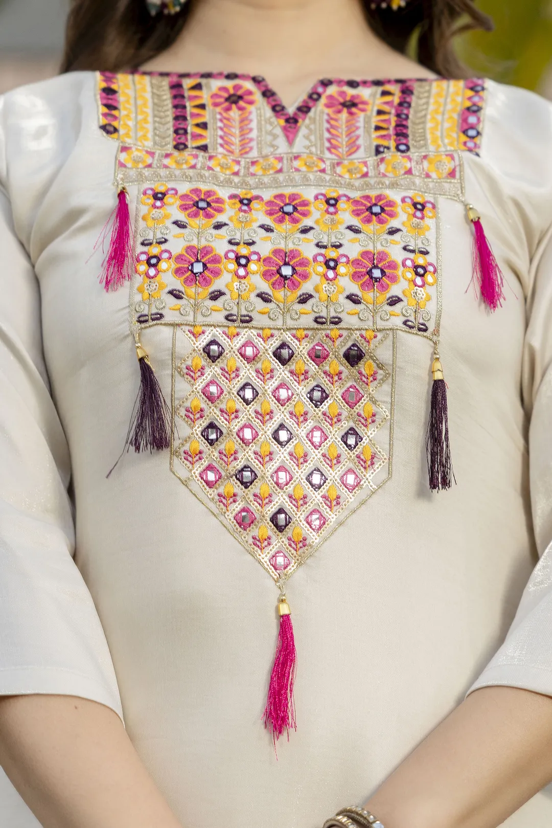 Cream Embroidered Kurta Set with Bandhani Style Dupatta