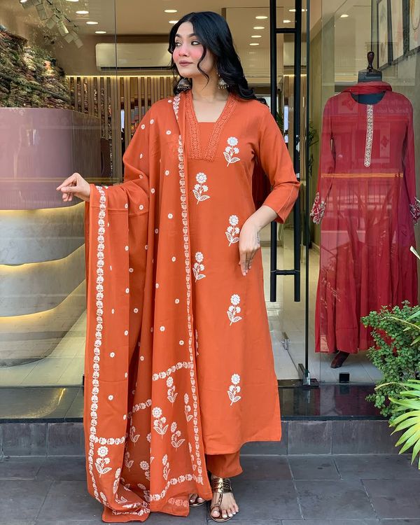 Orange Embroidered Kurti Pant Dupatta Set Online