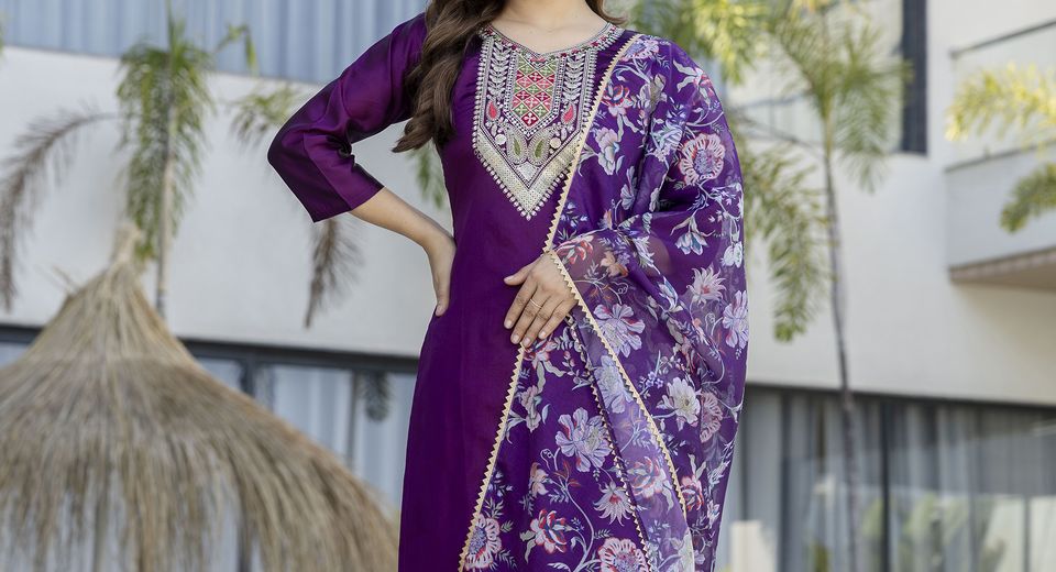 Pinning an Embroidered Dupatta Without Snagging the Fabric