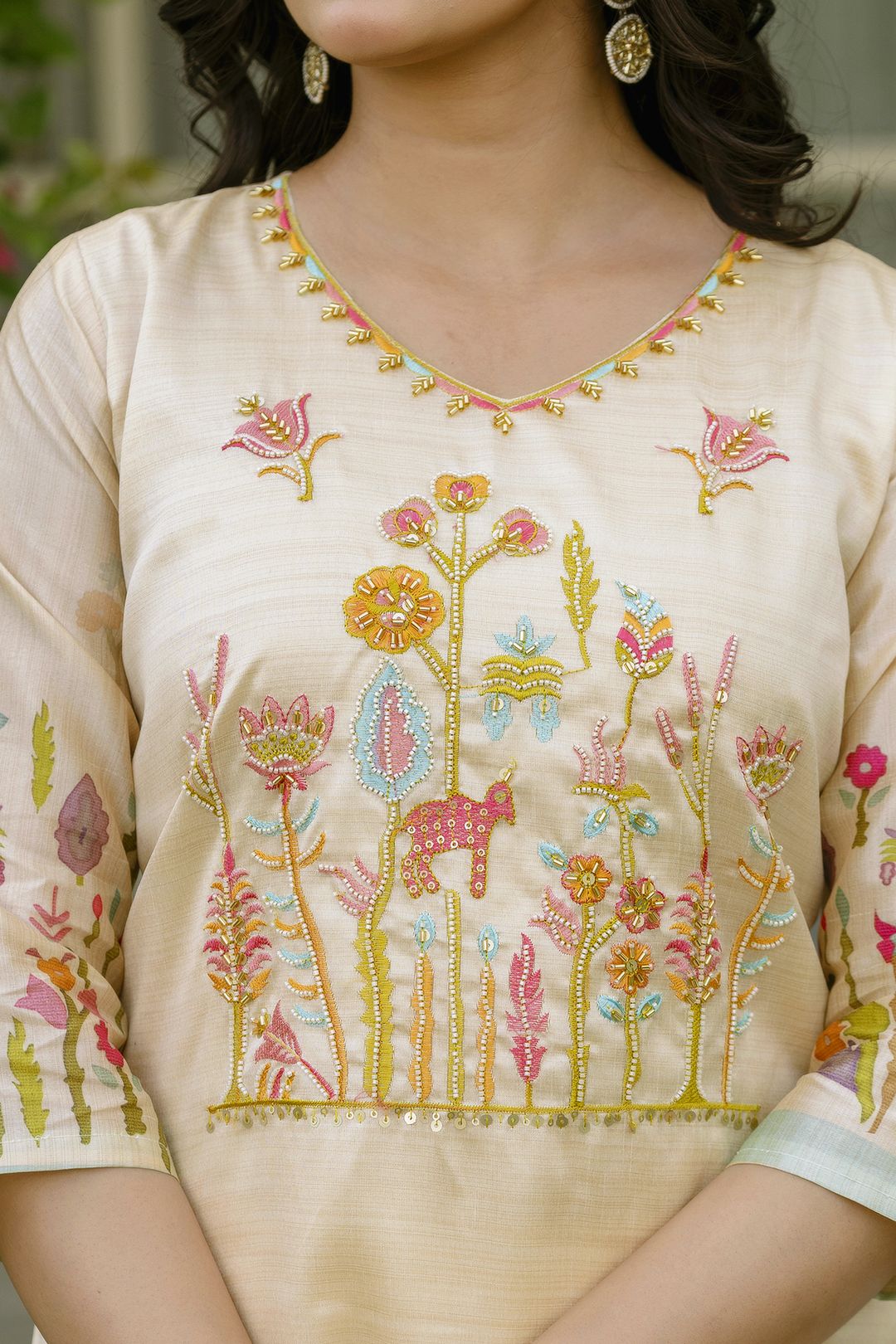 Cream Silk Embroidered Kurti Pant with Printed Dupatta