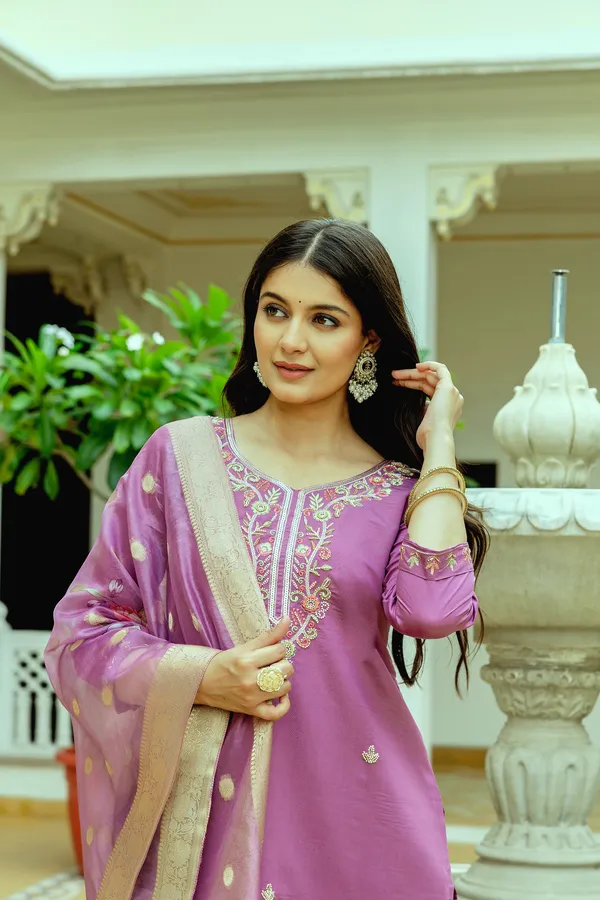 Mauve Embroidered Chanderi Silk Kurti Pant Dupatta