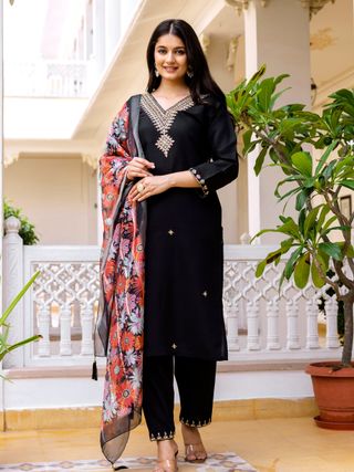 Black Embroidered Chanderi Kurti Pant Dupatta Set