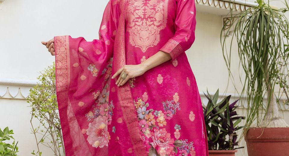 Rajasthani Bandhani Salwar Suits for Festive Wear That Feel Easy to Style