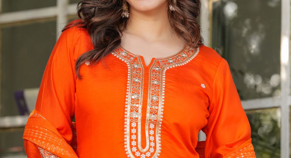 Storage and Wash Precautions for Colour Transfer Between Bright Ethnic Garments