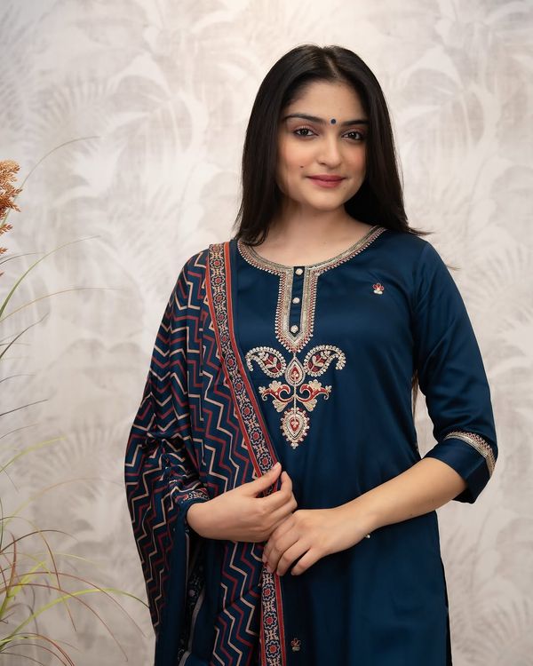 Navy Blue Chanderi Silk Kurta Set with Printed Dupatta