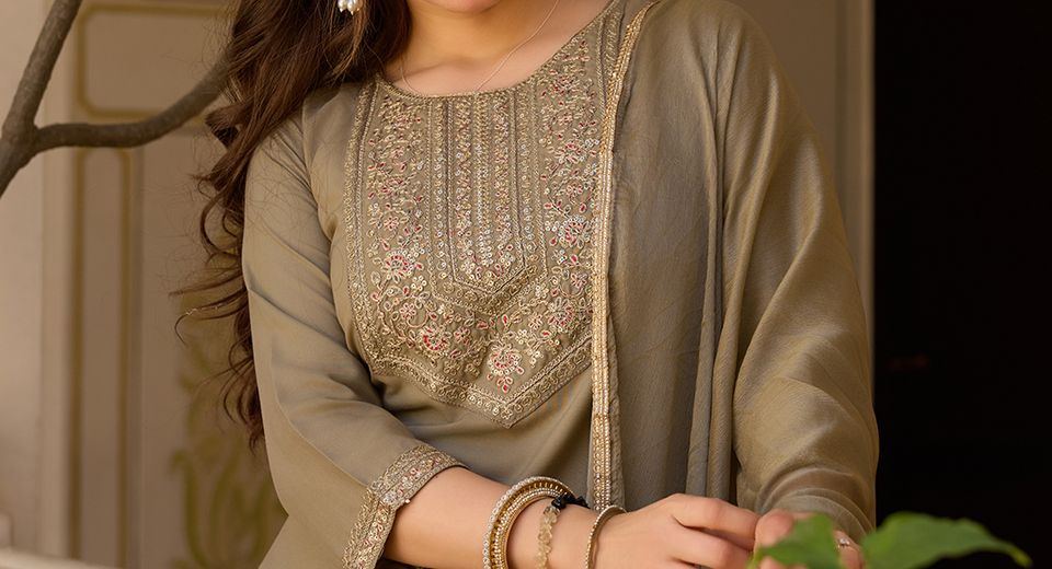 Building Your First Ethnic Wardrobe Before Buying Trend Pieces