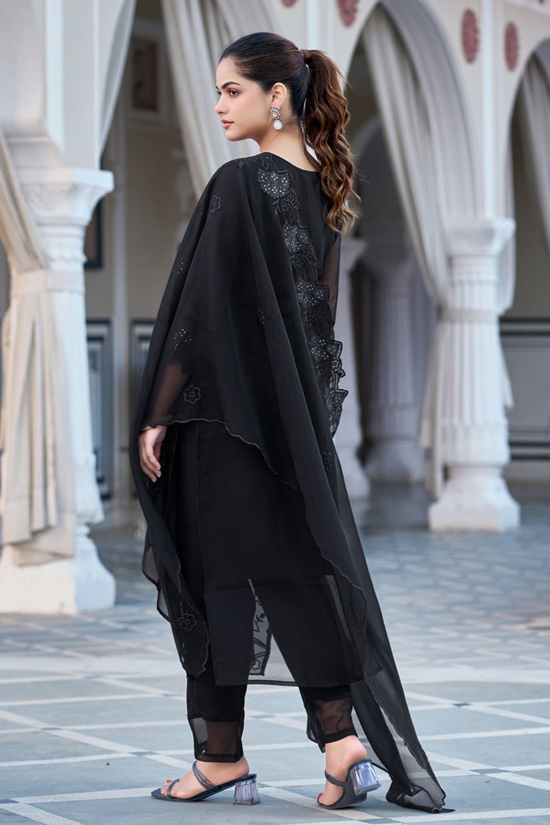 Elegant Black Georgette Kurta Pant Dupatta Set Women
