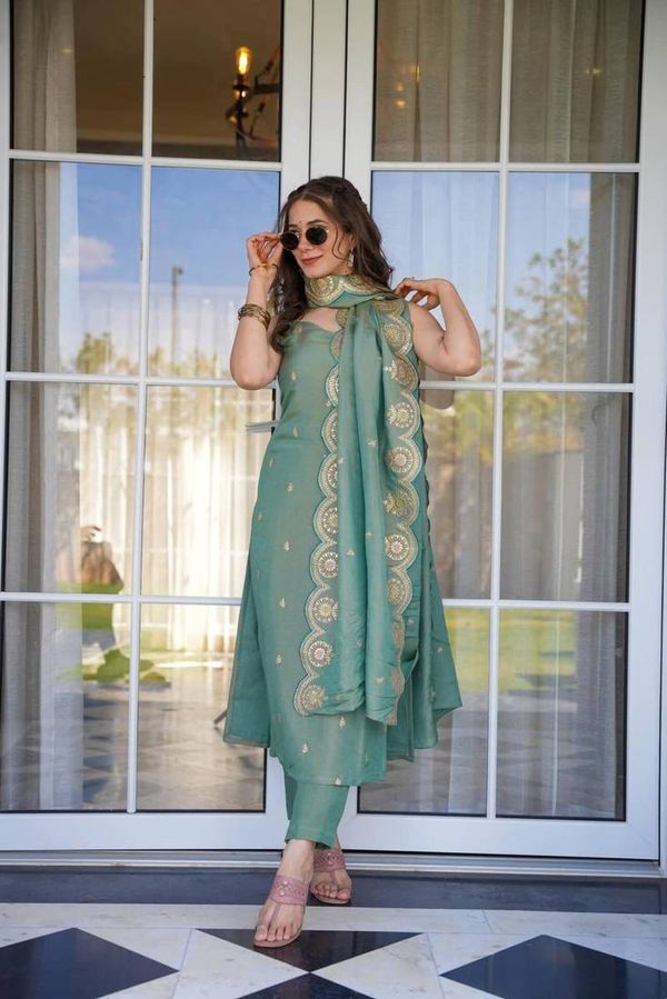 Sea Green Zari Chanderi Kurta Pant Dupatta Set Women