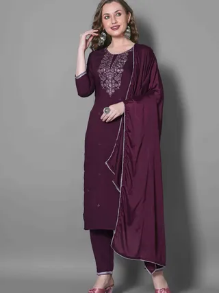 Wine Embroidered Silk Blend Kurta Dupatta Set Women
