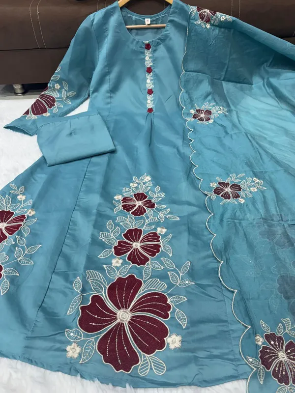 Sky Blue Floral Embroidered Chanderi Kurta Set Women