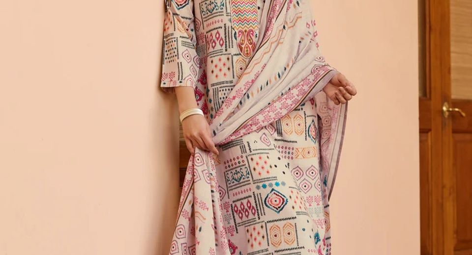 Kannada Rajyotsava Outfit Ideas: Traditional Karnataka Fashion for Women