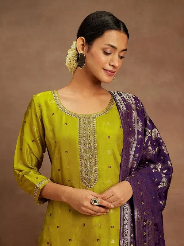 Elegant Green Kurta Pant Dupatta Set for Women