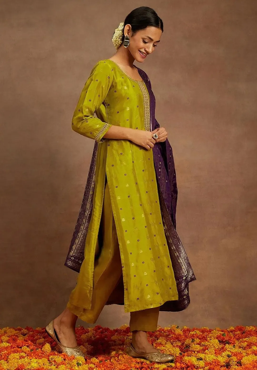 Elegant Green Kurta Pant Dupatta Set for Women