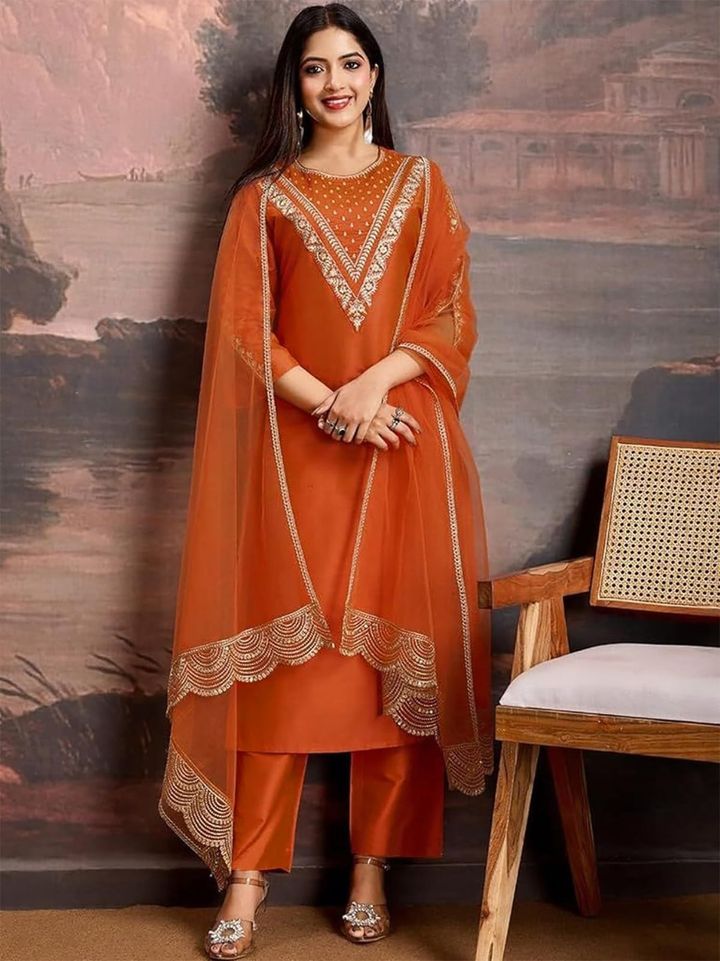 Getting Ready for Bhai Dooj: Outfit Ideas for a Family Celebration