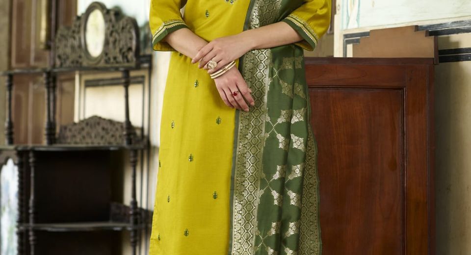 Rajasthan Traditional Dress for Women: A Practical Guide to Sarees, Lehengas and Salwar Suits