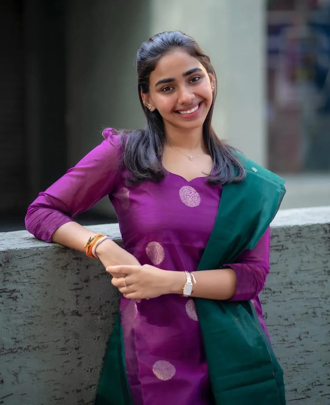 Purple Jacquard Weave Kurta Set with Green Dupatta
