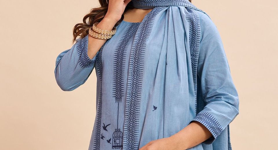 Why Salwar Bottom Rise and Length Change All-Day Comfort