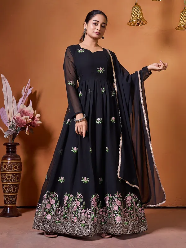 Elegant Black Ethnic Gown with Floral Embroidery