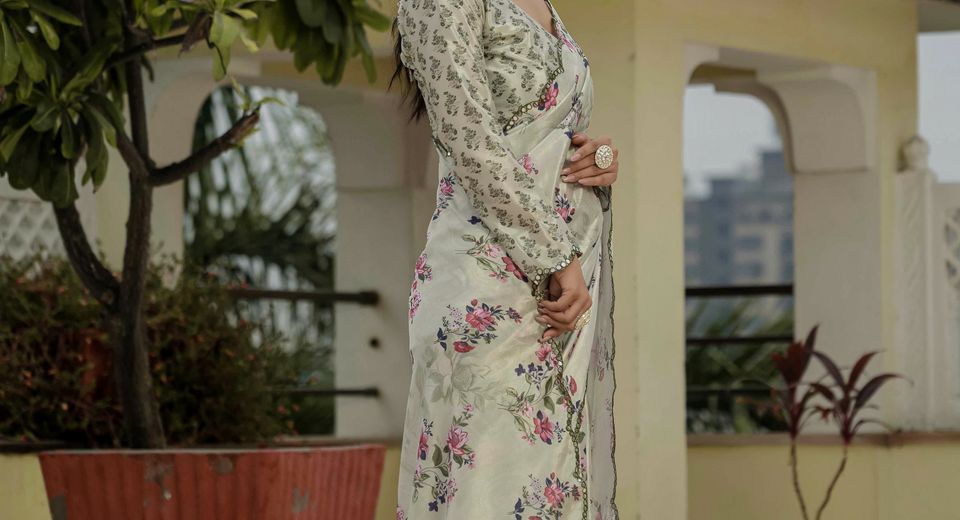 Packing Ethnic Wear for a Destination Wedding Without Overpacking