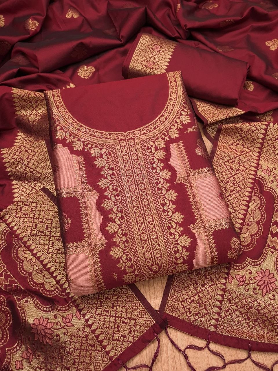 Woven maroon salwar suit for diwali