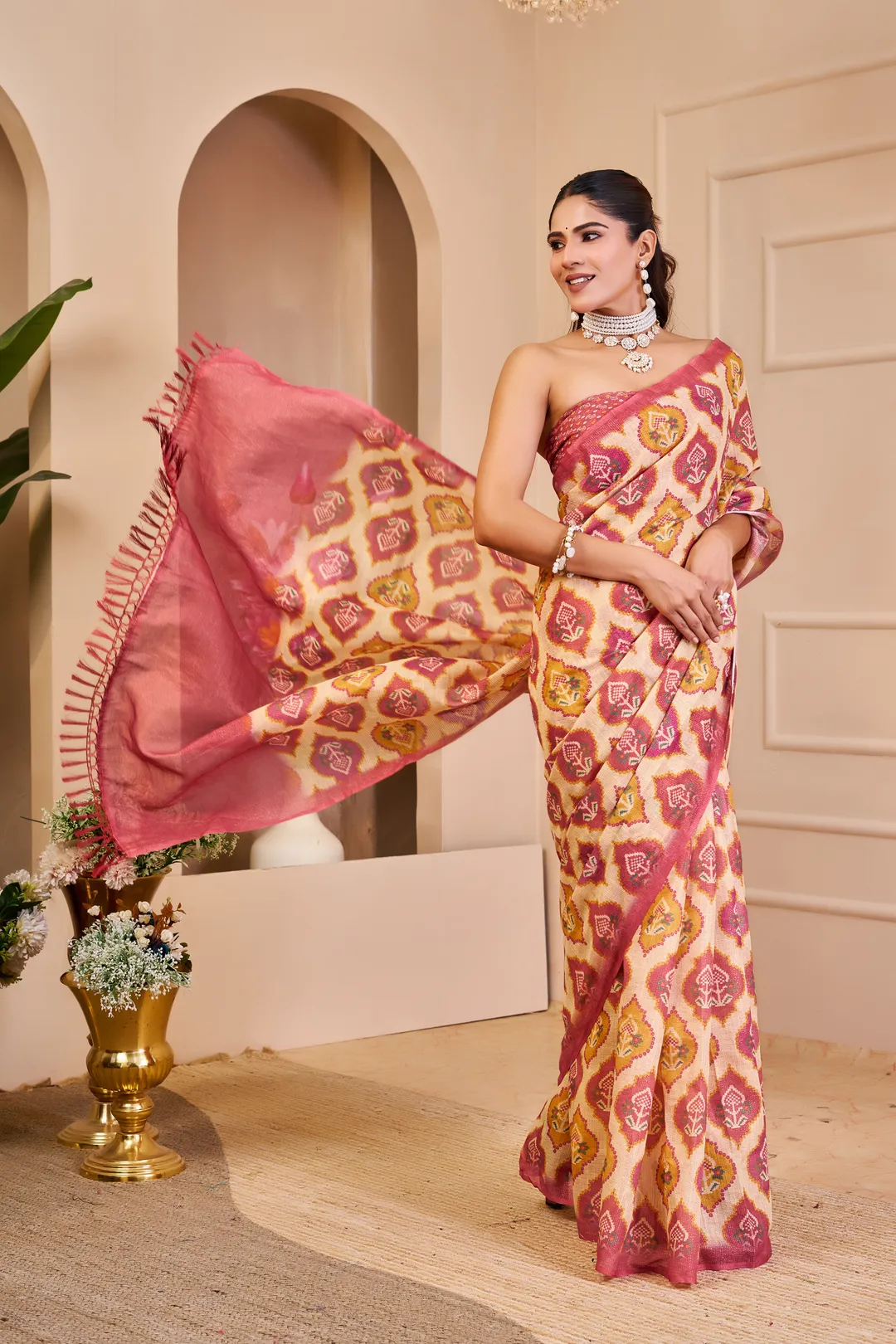 Cream Pink Tissue Handloom Cotton Saree With Zari Weave