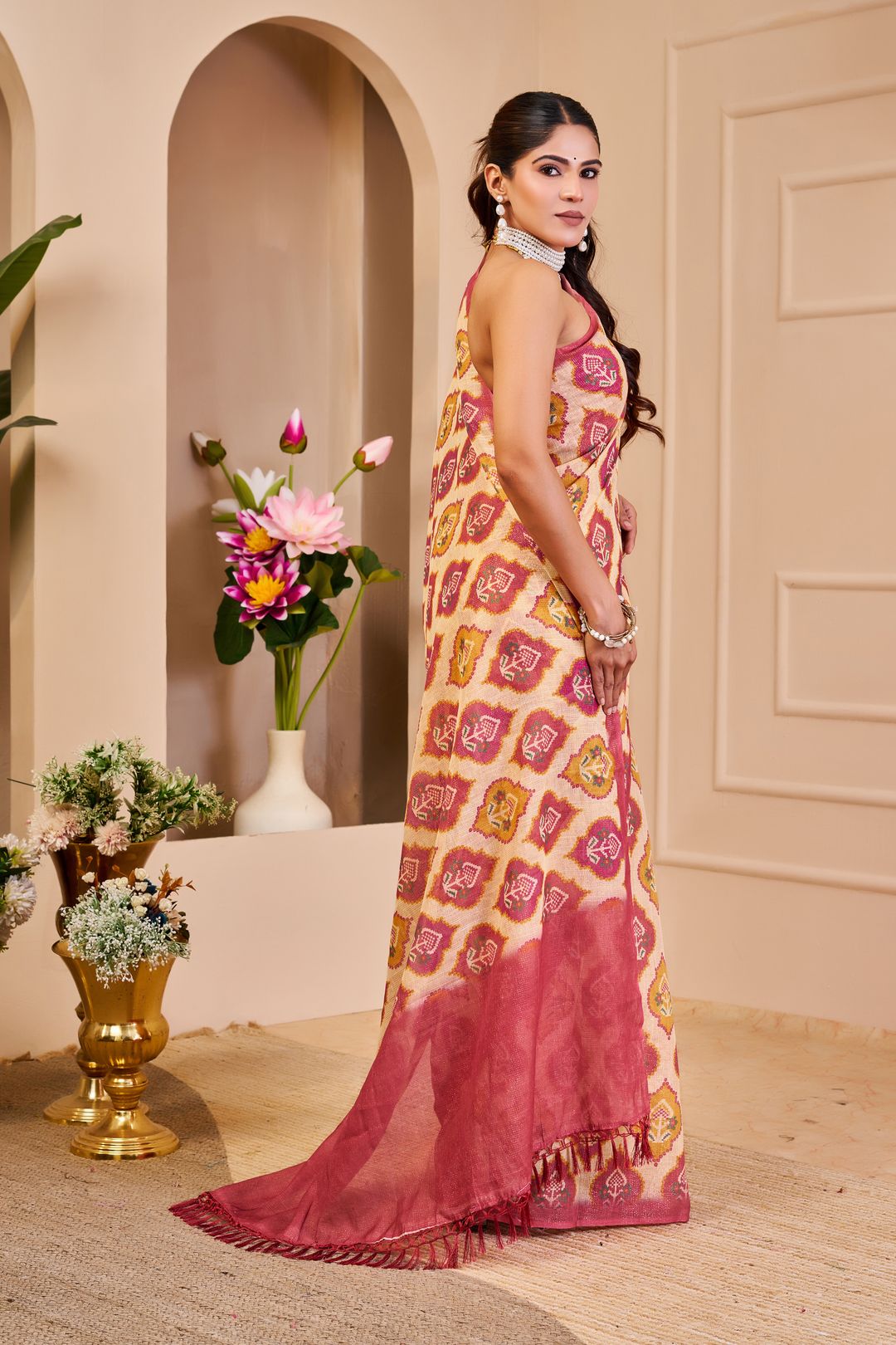 Cream Pink Tissue Handloom Cotton Saree With Zari Weave