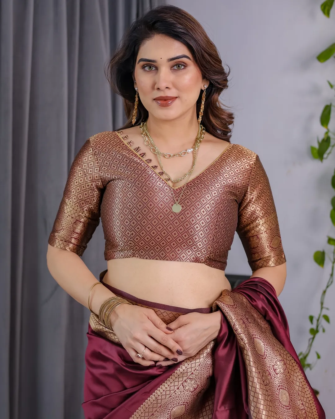 Maroon Banarasi Soft Silk Saree with Zari Border Online