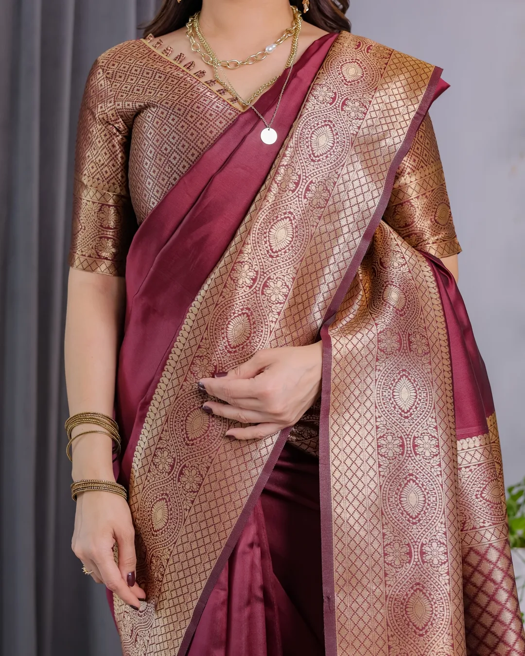 Maroon Banarasi Soft Silk Saree with Zari Border Online